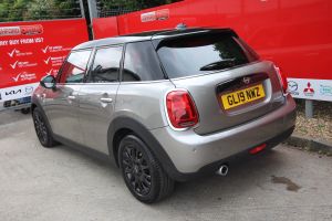 MINI HATCH COOPER CLASSIC - 2586 - 2