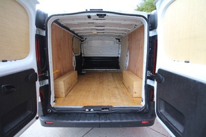 RENAULT TRAFIC LL30 BUSINESS DCI - 2767 - 24