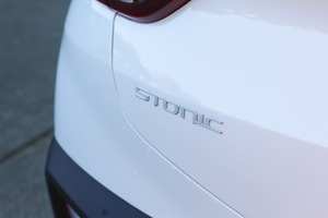 KIA STONIC GT-LINE S MHEV (AUTO) - 2885 - 24