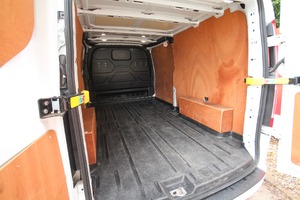 FORD TRANSIT CUSTOM 320 LIMITED P/V ECOBLUE - 2640 - 24