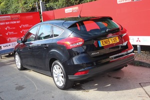 FORD FOCUS TITANIUM - 2740 - 3