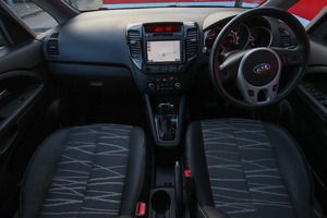 KIA VENGA 