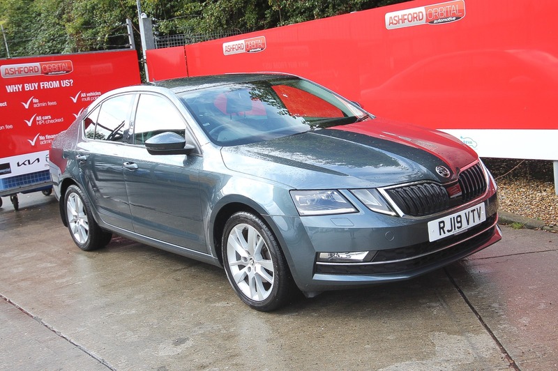 Used SKODA OCTAVIA in Ashford, Kent for sale