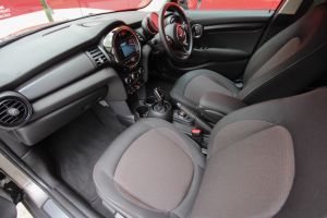 MINI HATCH COOPER CLASSIC - 2586 - 16