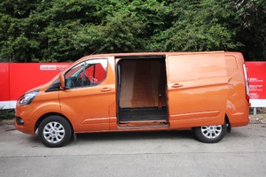 FORD TRANSIT CUSTOM 300 LIMITED P/V ECOBLUE - 2646 - 16