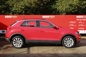 VOLKSWAGEN T-ROC SE TSI - 2874 - 4