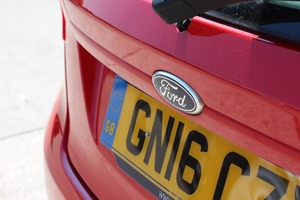 FORD FIESTA ZETEC - 2648 - 24