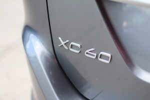 VOLVO XC60 D4 R-DESIGN LUX NAV AWD - 2839 - 25