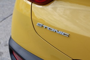 KIA STONIC 