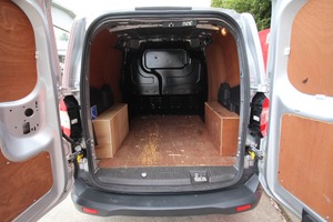 FORD TRANSIT COURIER TREND TDCI - 2686 - 24