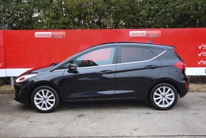 FORD FIESTA TITANIUM - 2940 - 15